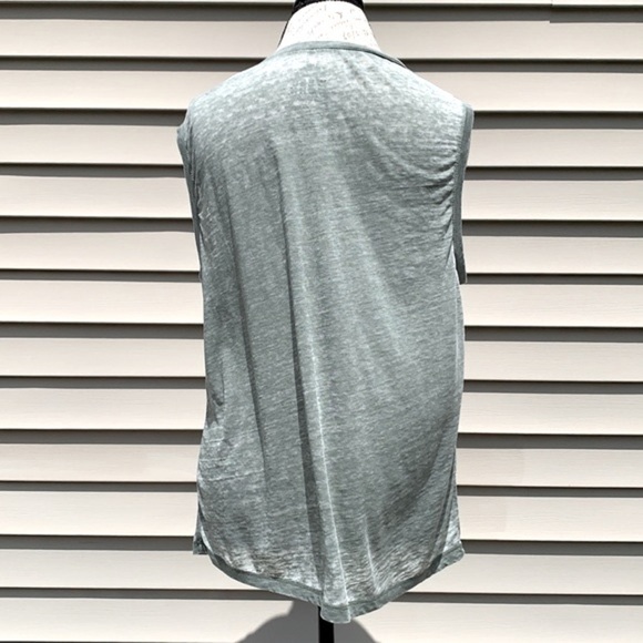 WELL WORN Los Angeles Green Sleeveless - Picture 5 of 7